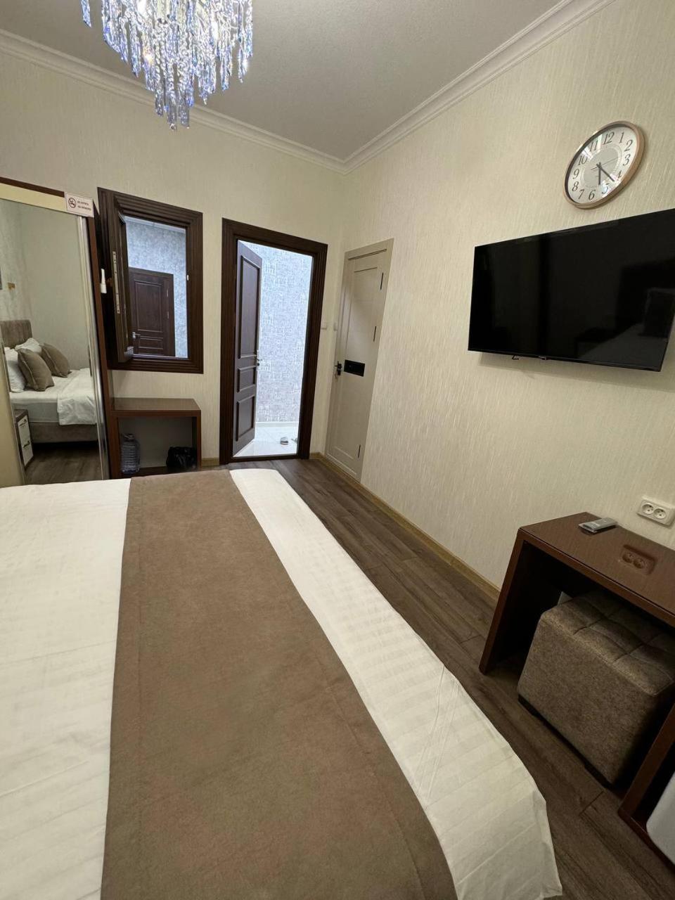 Vasiev'S Hotel Samarkand Bagian luar foto