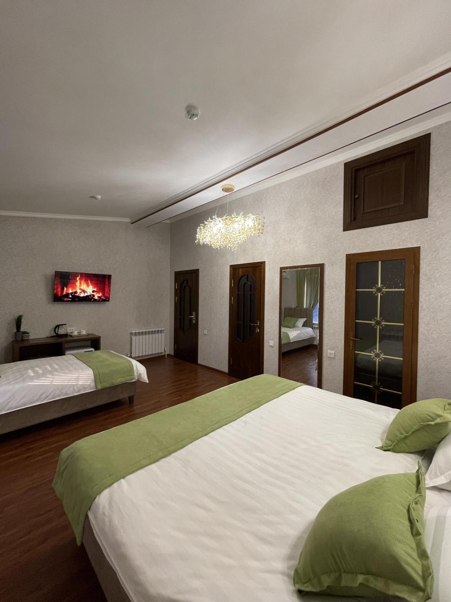 Vasiev'S Hotel Samarkand Bagian luar foto