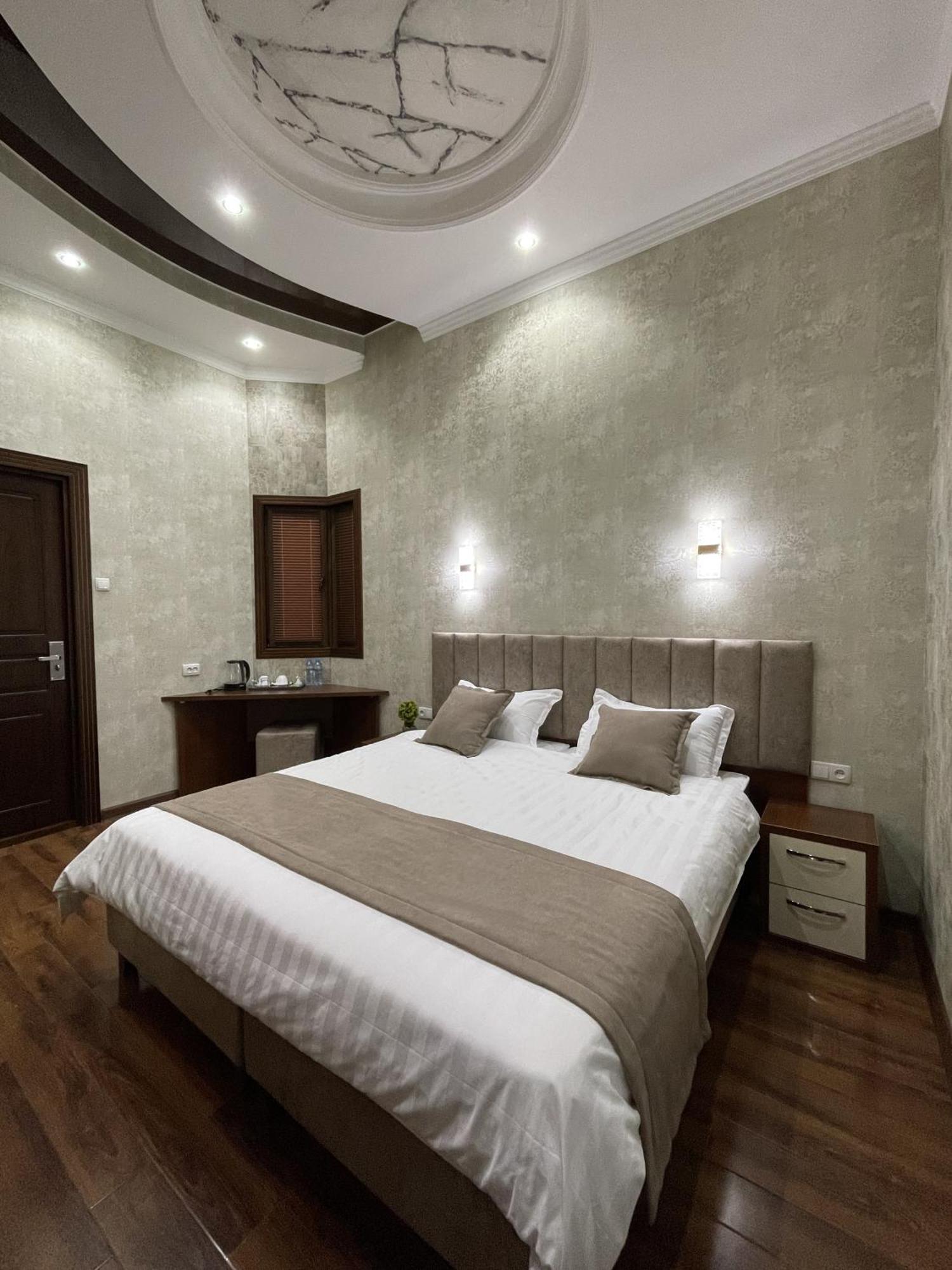 Vasiev'S Hotel Samarkand Bagian luar foto
